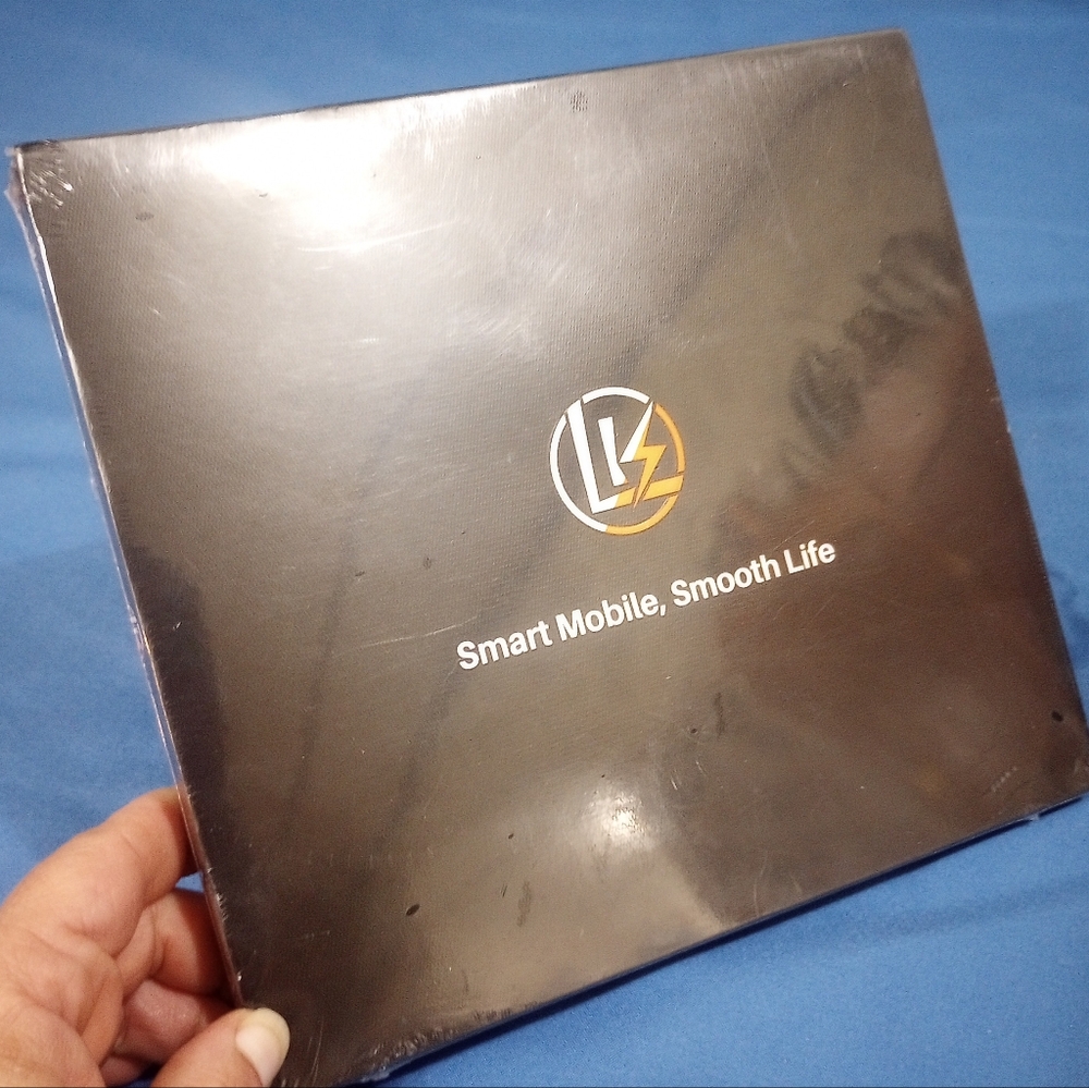 NEW & SEALED LK iPhone 14 Pro 1+2 Pack Black Phone Case + 2 Screen Prote…